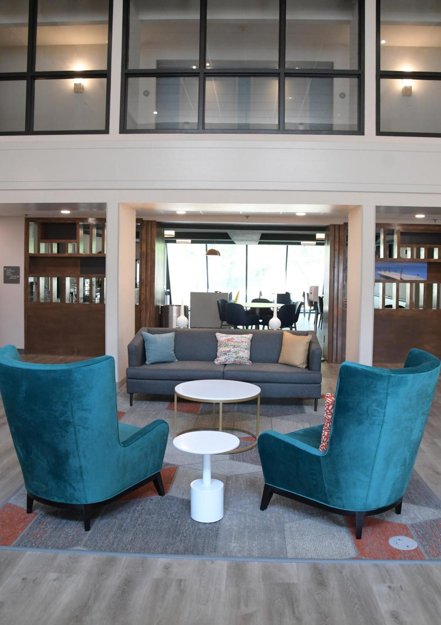 Comfort Inn & Suites Nw Milwaukee Germantown エクステリア 写真